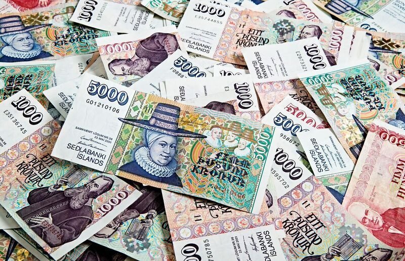 Orlof greitt út 11. maí 2023