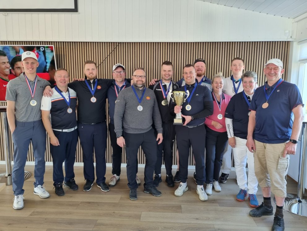 Stórglæsilegir þátttakendur í NORAK starfsmannagolfmót Akureyrarbæjar og Norðurorku.